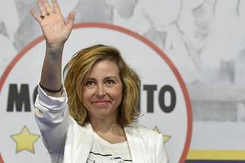 Giulia Grillo: Sono incinta, vaccinerò mio figlio Giulia Grillo: Sono incinta, vaccinerò mio figlio