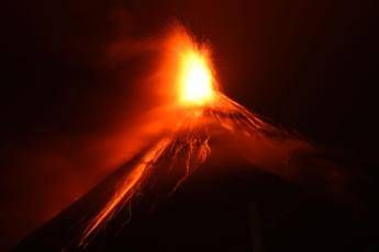 Furia del vulcano Fuego: oltre 60 morti Furia del vulcano Fuego: oltre 60 morti