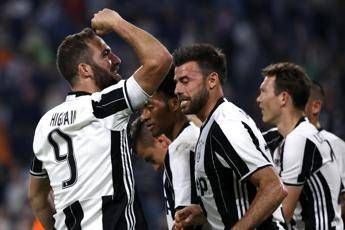 Better, Juve e Napoli duellano per il tricolore e Immobile e Icardi per bomber Better, Juve e Napoli duellano per il tricolore e Immobile e Icardi per bomber
