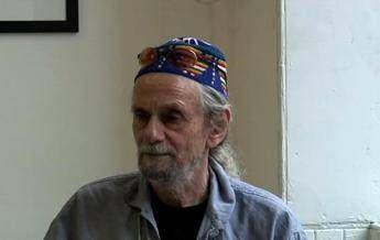 E' morto a Londra John 'Hoppy' Hopkins, fotografo e reporter degli hippy E' morto a Londra John 'Hoppy' Hopkins, fotografo e reporter degli hippy