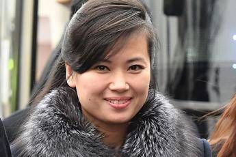 Chi è Hyon, la Spice Girl della Nordcorea Chi è Hyon, la Spice Girl della Nordcorea