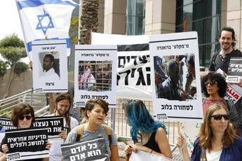 Migranti, Israele: “Li manderemo via” Migranti, Israele: “Li manderemo via”