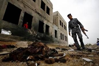 Iraq, attacco contro i tifosi del Real Madrid: 16 morti a Balad Iraq, attacco contro i tifosi del Real Madrid: 16 morti a Balad