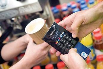 Dal 30 giugno scatta l’obbligo di accettare pagamenti con carte elettroniche? CiDiCi offre a professionisti e imprese una soluzione facile e conveniente con Payleven, l’alternativa intelligente al POS, per Bancomat e carte Dal 30 giugno scatta l’obbligo di accettare pagamenti con carte elettroniche? CiDiCi offre a professionisti e imprese una soluzione facile e conveniente con Payleven, l’alternativa intelligente al POS, per Bancomat e carte