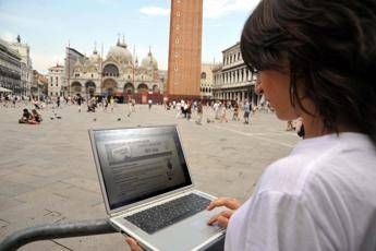 Indagine: il fashion blogger piu' influente? E' un uomo Indagine: il fashion blogger piu' influente? E' un uomo