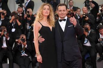 Trasporto illegale di cani: la moglie di Johnny Depp rischia 10 anni di carcere Trasporto illegale di cani: la moglie di Johnny Depp rischia 10 anni di carcere