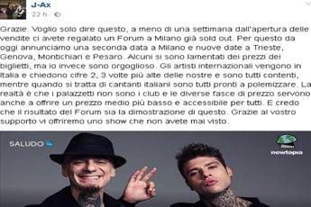 Tour J-Ax, polemica sul prezzo dei biglietti. Il rapper: Accessibile per tutti Tour J-Ax, polemica sul prezzo dei biglietti. Il rapper: Accessibile per tutti
