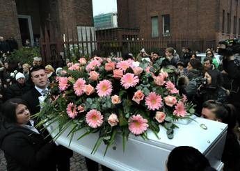 Rabbia in chiesa contro l'ex di Jessica Rabbia in chiesa contro l'ex di Jessica
