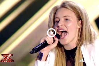 X Factor, scintille Fedez-Arisa: Anche mia mamma ha personalità ma canta di m... X Factor, scintille Fedez-Arisa: Anche mia mamma ha personalità ma canta di m...