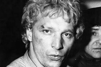 Chi è Johnny lo Zingaro, il bandito che terrorizzò Roma negli anni '70 e '80 Chi è Johnny lo Zingaro, il bandito che terrorizzò Roma negli anni '70 e '80