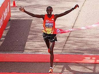 Maratona di Londra, l'Africa vince tutto Kipsang trionfa con record Maratona di Londra, l'Africa vince tutto Kipsang trionfa con record