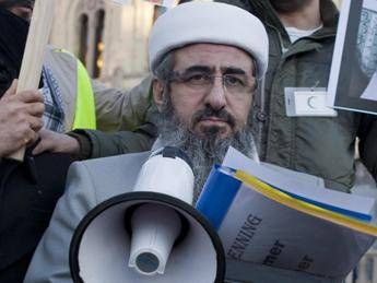 Norvegia, torna in libertà il Mullah Krekar Norvegia, torna in libertà il Mullah Krekar