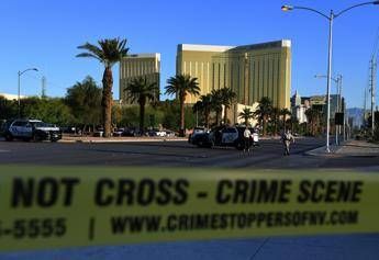 Donate il sangue, l'appello della sindaca di Las Vegas Donate il sangue, l'appello della sindaca di Las Vegas