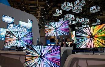 A Las Vegas il futuro hi-tech, il Ces festeggia 50 anni /Video A Las Vegas il futuro hi-tech, il Ces festeggia 50 anni /Video