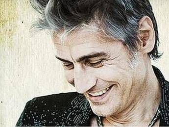 Ligabue superospite a Sanremo. Al cinema nuovo videoclip di 'Per sempre' Ligabue superospite a Sanremo. Al cinema nuovo videoclip di 'Per sempre'