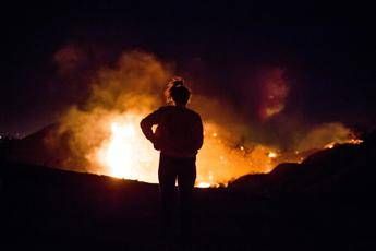 Inferno California: 230mila evacuati Inferno California: 230mila evacuati