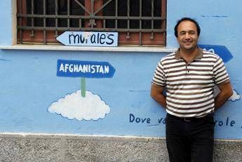 Chi è Mimmo Lucano, il sindaco ribelle Chi è Mimmo Lucano, il sindaco ribelle