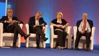 
<p>
<?EM-dummyText Didascalia>

</p>

