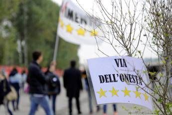 Scandalo a 5 stelle