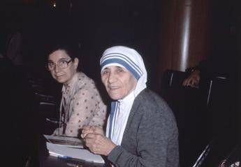 Madre Teresa di Calcutta sarà santa il 4 settembre Madre Teresa di Calcutta sarà santa il 4 settembre