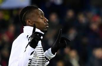 Cagliari-Juve, 'buu' razzisti a Matuidi Cagliari-Juve, 'buu' razzisti a Matuidi