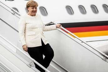 Un aereo di seconda mano per Angela Merkel Un aereo di seconda mano per Angela Merkel