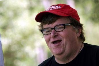 Michael Moore: Ecco 5 motivi per cui Trump vincerà Michael Moore: Ecco 5 motivi per cui Trump vincerà