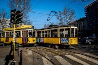 Milano, giornata nera in arrivo: stop a bus, metro e tram Milano, giornata nera in arrivo: stop a bus, metro e tram