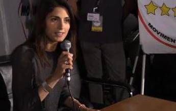 Roma, Raggi chiude la campagna elettorale a Ostia: probabile la presenza di Grillo Roma, Raggi chiude la campagna elettorale a Ostia: probabile la presenza di Grillo