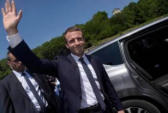 Elezioni in Francia, Macron stravince Elezioni in Francia, Macron stravince