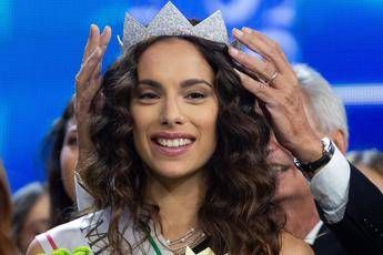 Miss Italia non perde la corona Miss Italia non perde la corona