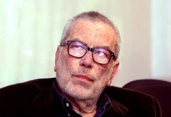 Addio all'etologo Mainardi, una vita per l'ambiente e gli animali Addio all'etologo Mainardi, una vita per l'ambiente e gli animali