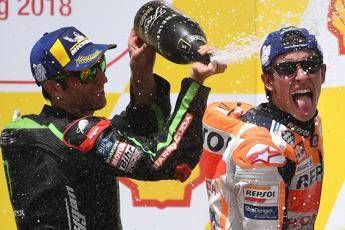 A Sepang vince Marquez, beffa Rossi A Sepang vince Marquez, beffa Rossi