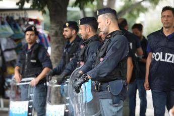 Militari e polizia, 650 euro in busta paga a gennaio Militari e polizia, 650 euro in busta paga a gennaio
