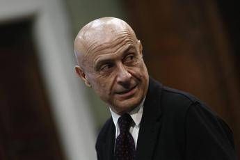 Pd, Minniti: Dopo Renzi, per me c'è Renzi Pd, Minniti: Dopo Renzi, per me c'è Renzi