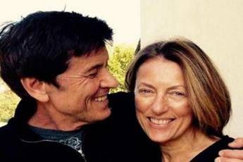 Buon compleanno, amore mio!, gli auguri social di Morandi alla moglie Anna Buon compleanno, amore mio!, gli auguri social di Morandi alla moglie Anna