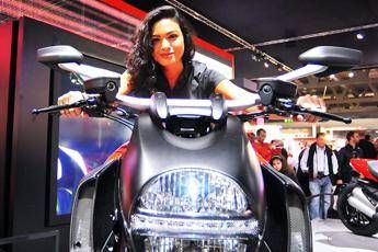 Codice della strada, divieti in arrivo per moto fuoristrada? Codice della strada, divieti in arrivo per moto fuoristrada?