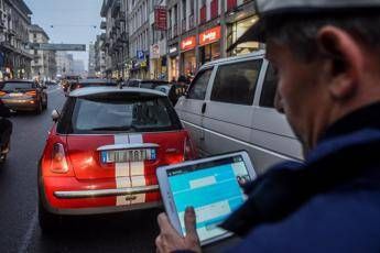 Boom di multe, nel 2015 incassi a +45%