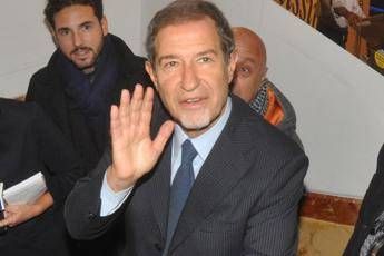 Sicilia, Musumeci apre prima giunta. E Sgarbi non c'è Sicilia, Musumeci apre prima giunta. E Sgarbi non c'è