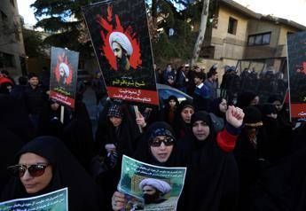 Riad sospende i collegamenti aerei con l'Iran Riad sospende i collegamenti aerei con l'Iran
