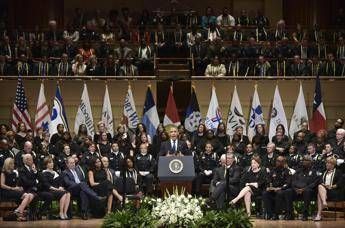 Obama: Relazioni razziali migliorate molto, ma rimangono pregiudizi Obama: Relazioni razziali migliorate molto, ma rimangono pregiudizi
