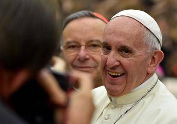 #Pontifex80, gli 80 anni social di Papa Francesco su Twitter #Pontifex80, gli 80 anni social di Papa Francesco su Twitter