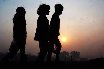 Uccisi, stuprati, schiavi: sempre più bambini sotto attacco Uccisi, stuprati, schiavi: sempre più bambini sotto attacco