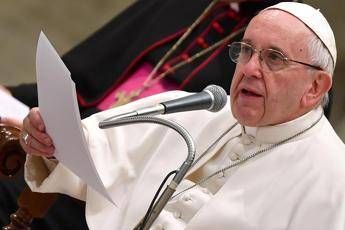 Papa: Occorre grande coraggio oggi a sposarsi Papa: Occorre grande coraggio oggi a sposarsi