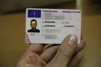 Hai perso i punti della patente? Ecco come recuperarli Hai perso i punti della patente? Ecco come recuperarli