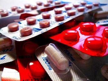 Pillole con feci umane, nuova terapia anti-obesità Pillole con feci umane, nuova terapia anti-obesità