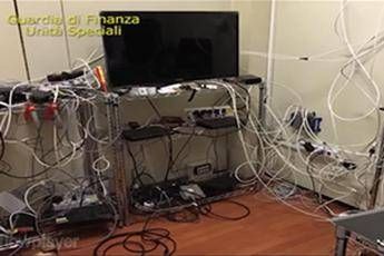 Sport, film e serie tv in streaming live: blitz contro la pirateria on line /Video Sport, film e serie tv in streaming live: blitz contro la pirateria on line /Video