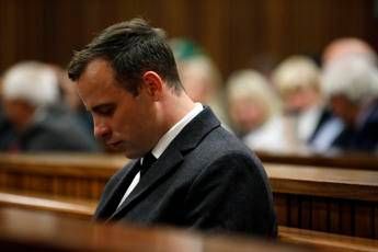 Rissa in carcere, ferito Pistorius Rissa in carcere, ferito Pistorius