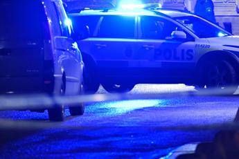 Rissa al liceo: studente accoltellato a morte a Stoccolma Rissa al liceo: studente accoltellato a morte a Stoccolma