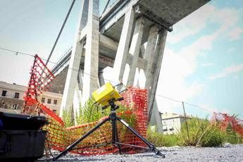 Crollo Genova, nessuna ipotesi esclusa Crollo Genova, nessuna ipotesi esclusa